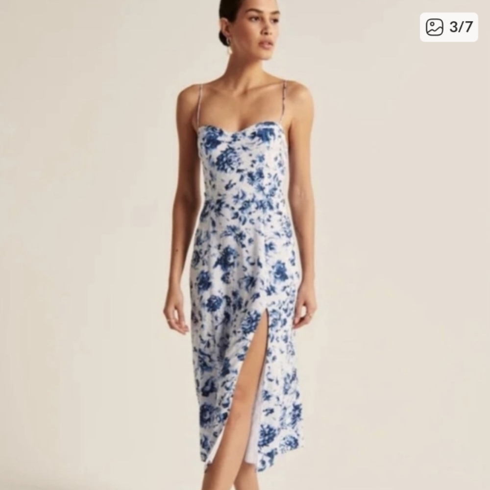 Abercrombie & Fitch Blue and White Floral Camille Midi Dress Medium